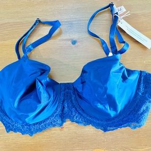 Bra- Victoria’s Secret